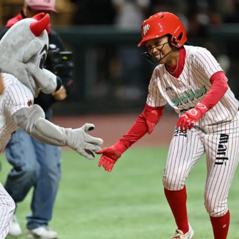 ¡Diablos Rojos a playoffs! La Pandilla Escarlata vence a Las Olmecas y amarra pase a postemporada
