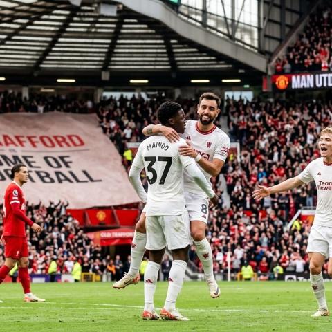 El United tumba al Liverpool